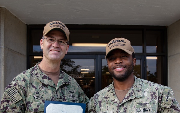 NAVSUP WSS award ceremony