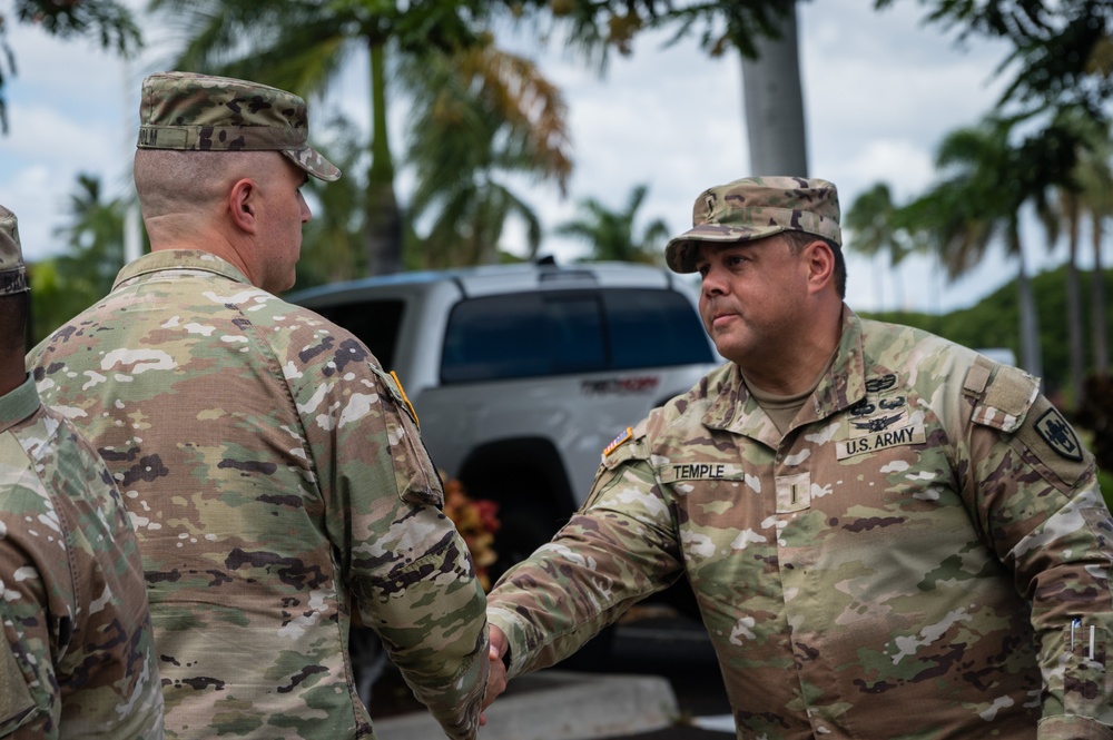 Field Artillery Chief Warrant Officer Engages with 5th BCD Leaders at Joint Base Pearl Harbor-Hickam