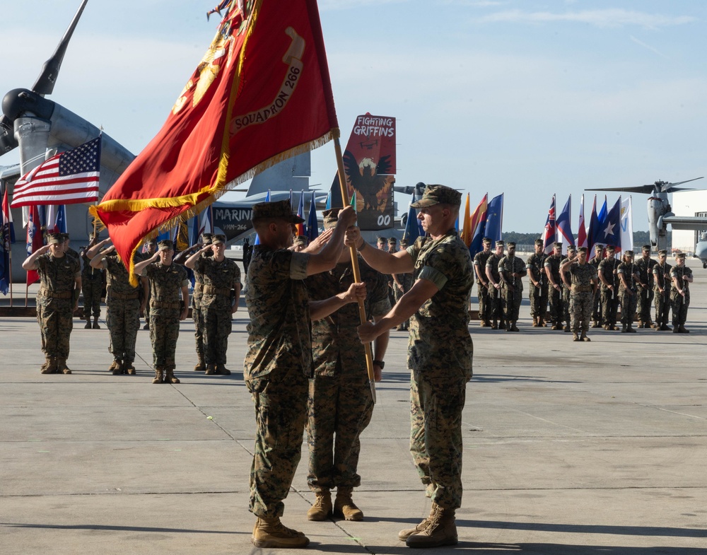 VMM-266 change of command ceremony