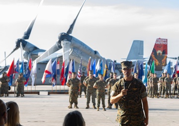 VMM-266 change of command ceremony