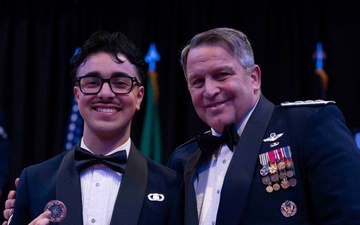 Fairchild Airmen celebrate Air Force 78th birthday at annual ball