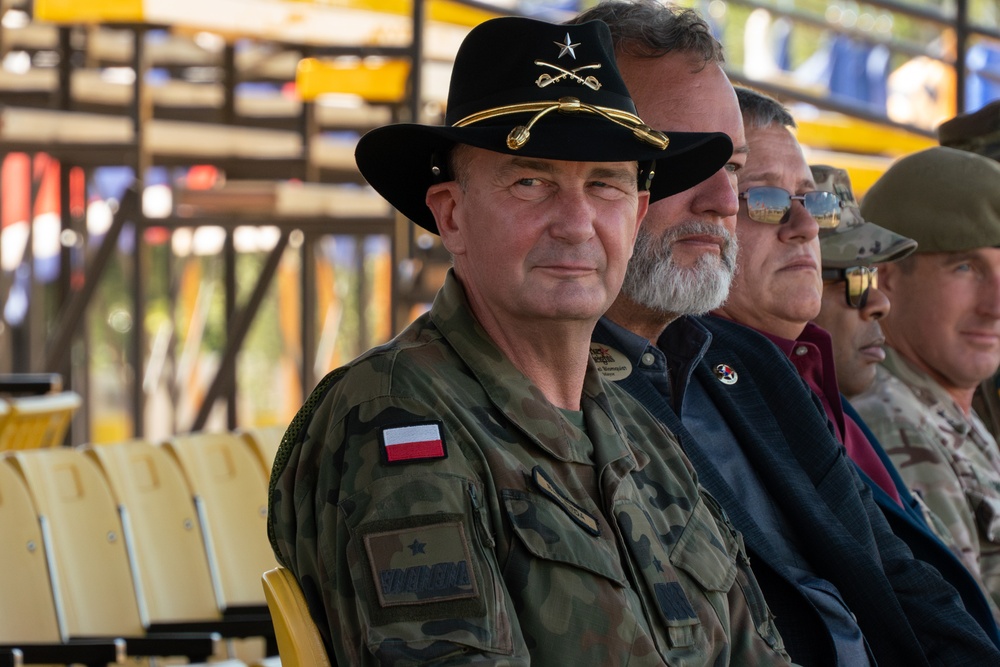 Honoring tradition and leadership: the 1st Cavalry Division welcomes new general and bids farewell with pride