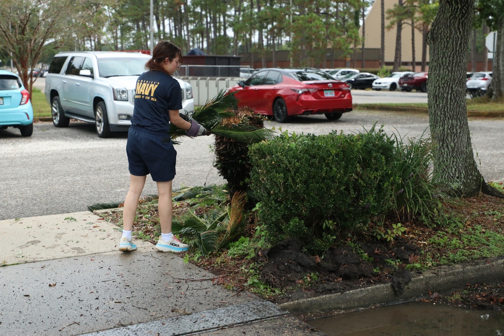 NIOC Pensacola Field Day Beautification