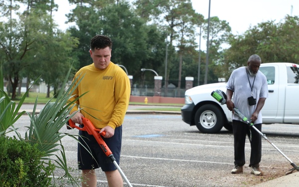 NIOC Pensacola Field Day Beautification