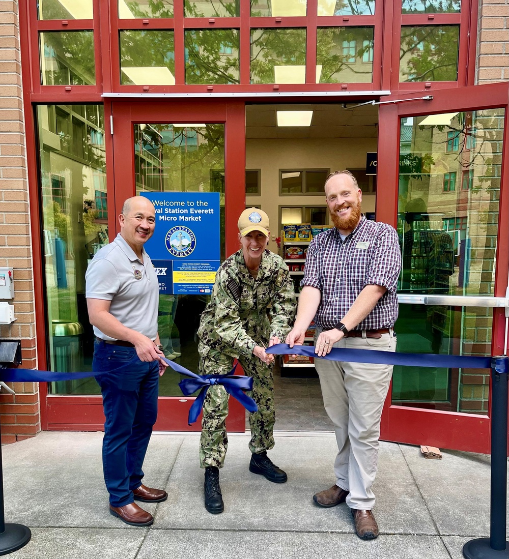 Navy Exchange Micro Market opens on Naval Station Everett