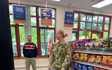 Navy Exchange Micro Market opens on Naval Station Everett