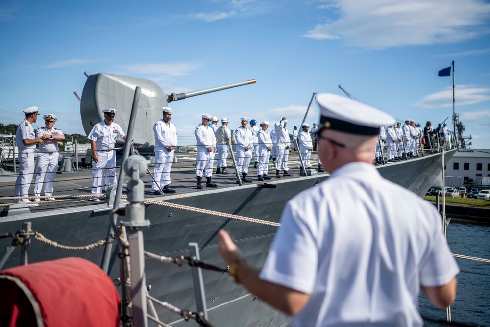 USS Benfold (DDG 65) departs U.S. 7th Fleet after 10 years of forward-deployed service