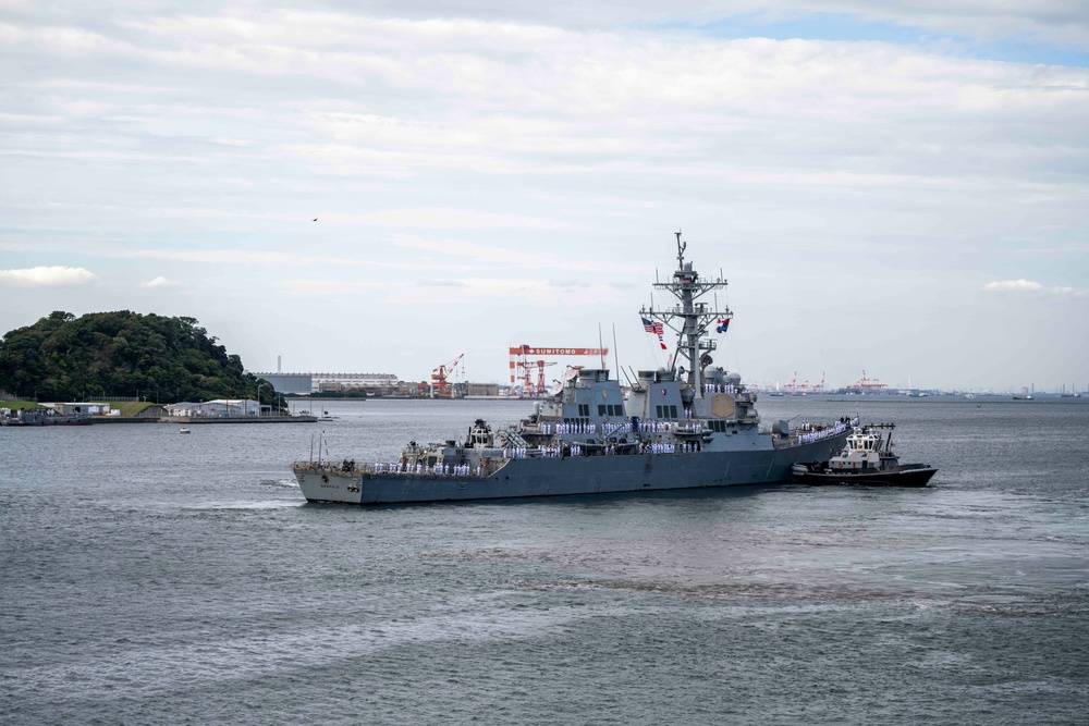 USS Benfold (DDG 65) departs U.S. 7th Fleet after 10 years of forward-deployed service