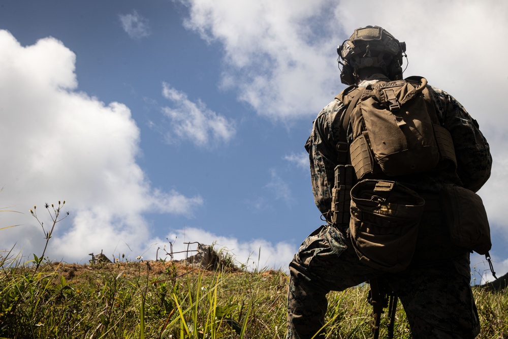31st MEU | 1st LAR conducts a Live Fire Range
