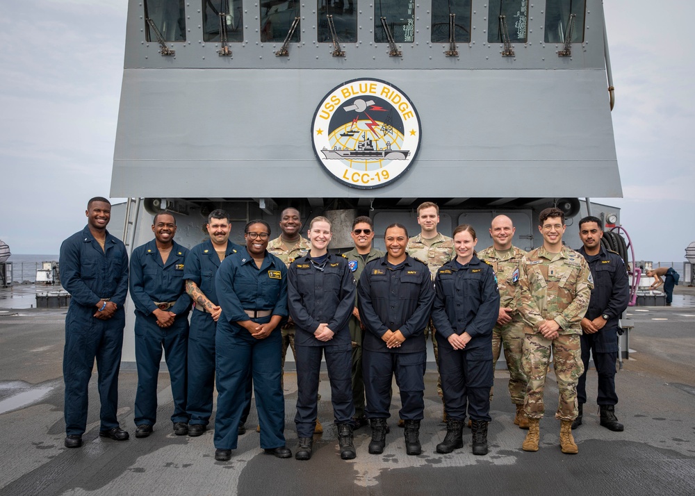 U.S. Space Forces Korea visits USS Blue Ridge