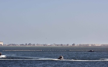 NSA Bahrain Harbor Patrol Unit Drills