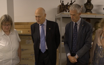 “USS George Bush meets ITS Amerigo Vespucci” Donation