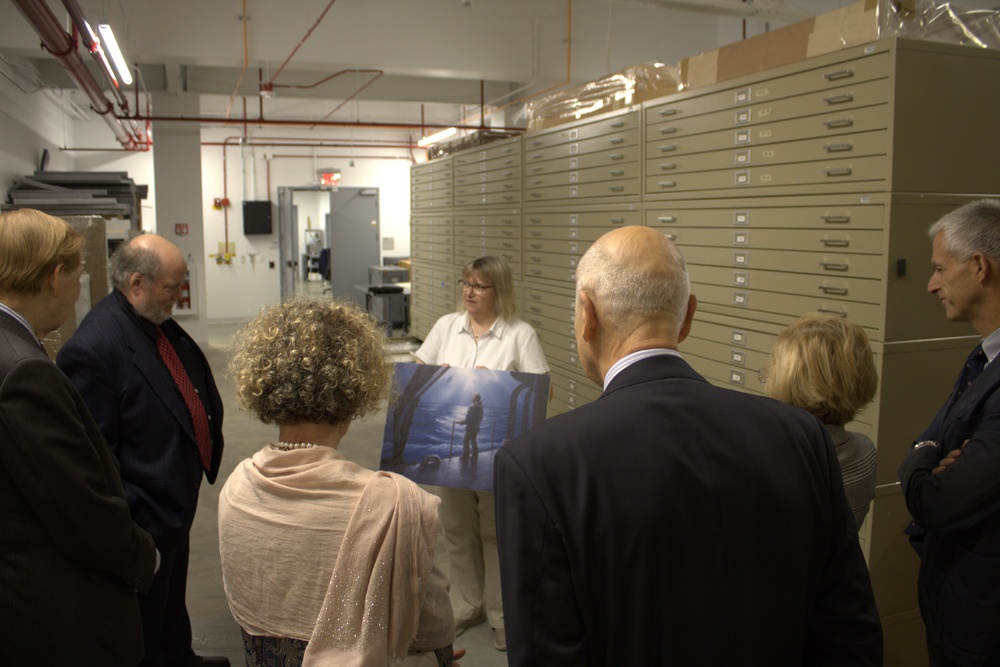 “USS George Bush meets ITS Amerigo Vespucci” Donation