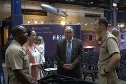 “USS George Bush meets ITS Amerigo Vespucci” Donation