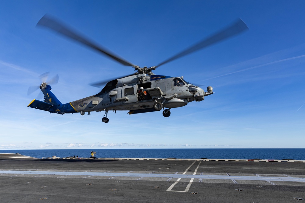 USS Gerald R. Ford (CVN 78) Conducts Helicopter Flight Operations
