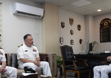 USS WAYNE E. MEYER VISITS THE PAKISTAN NAVAL ACADEMY AND JMICC
