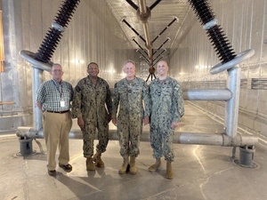 MCAS Iwakuni service members teach English at Midoro HoiKuen (Radio)