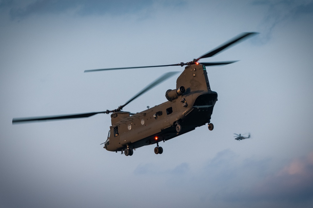 Army Accelerates Capability to the Force with a Rapid Fielding Effort for Chinook Block II