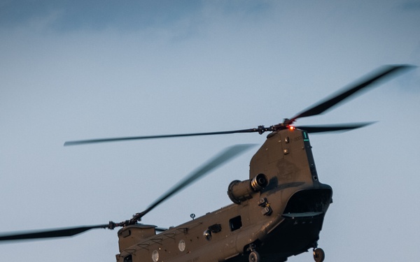 Army Accelerates Capability to the Force with a Rapid Fielding Effort for Chinook Block II