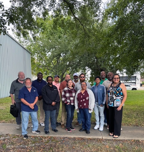 Julia Young provides training at NAVSUP FLC Jacksonville site SUPSHIP Gulf Coast