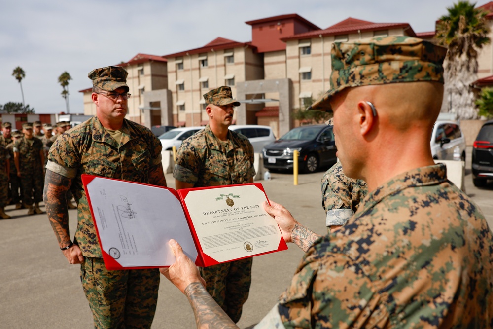 13th MEU Marines awarded Navy and Marine Corps Commendation Medals