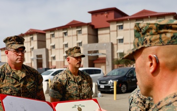 13th MEU Marines awarded Navy and Marine Corps Commendation Medals