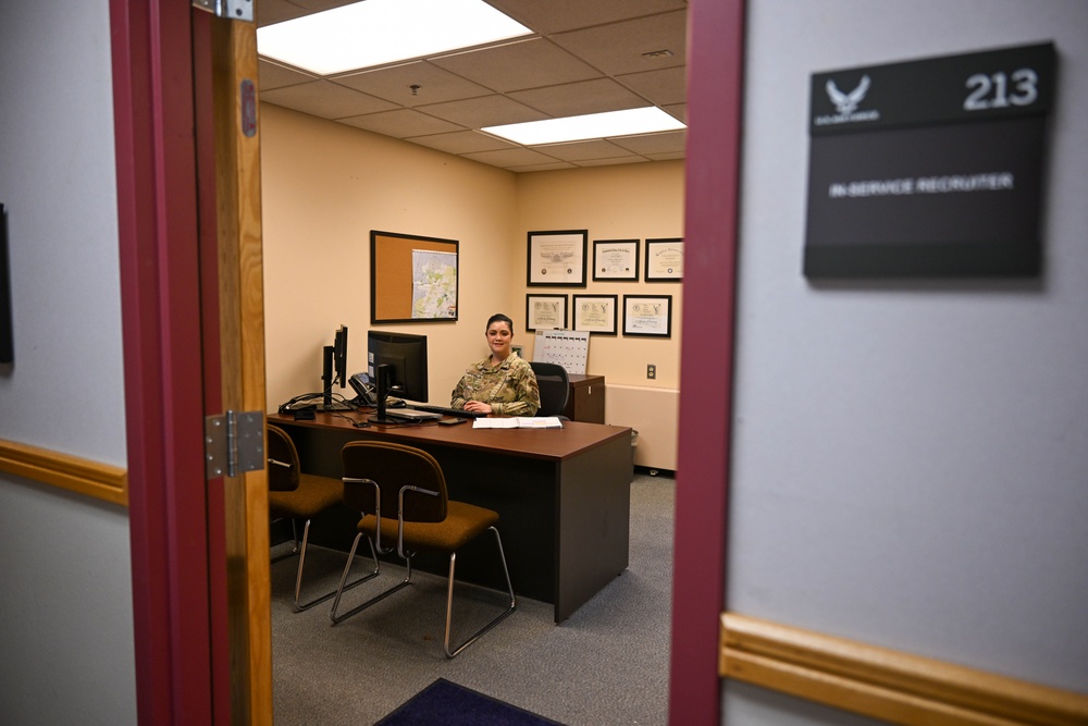 Eielson welcomes first in-service recruiter