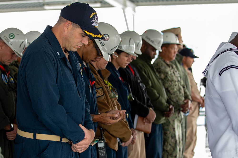 9/11 Memorial service onboard IKE