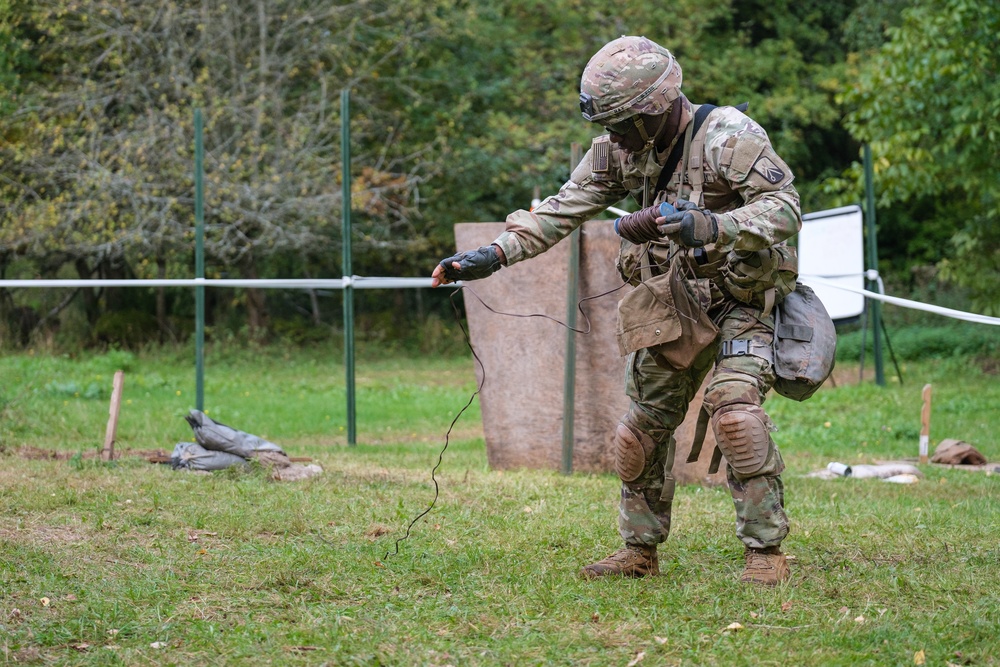 U.S. Army Soldiers test on weapons lanes for expert badges