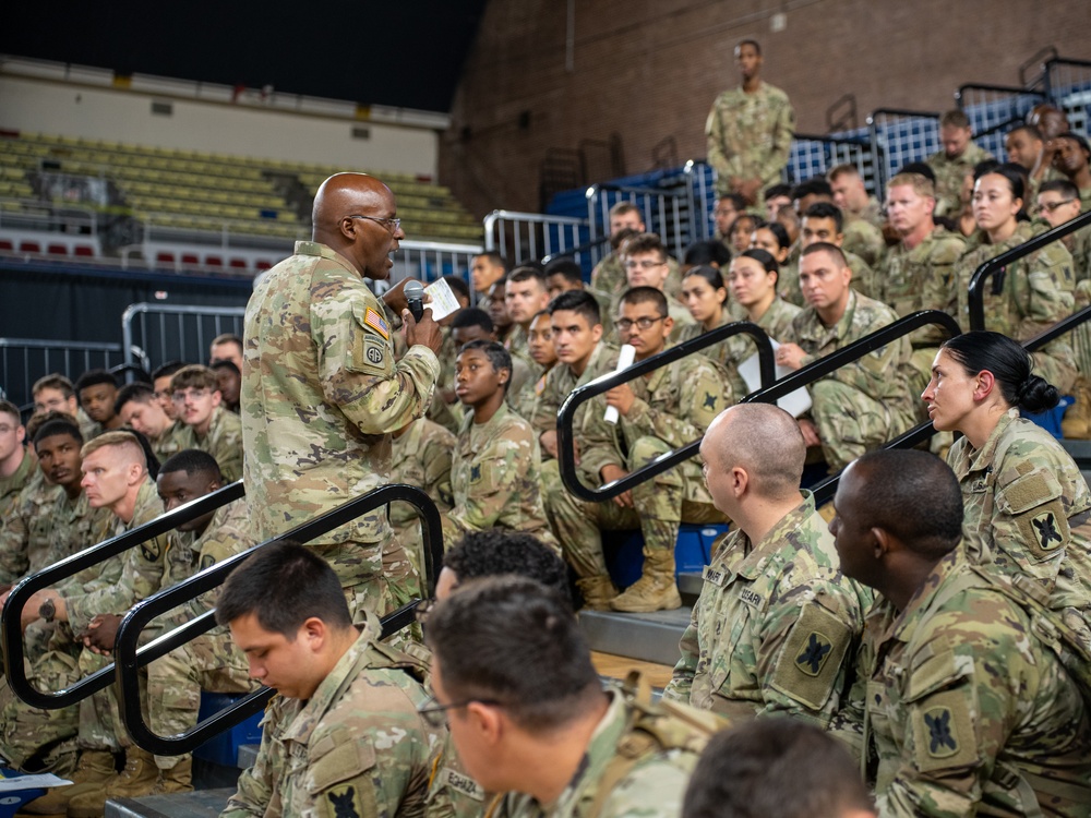 Soldiers with the 256th Infantry Brigade Combat Team receive an initial briefing and are sworn in for deputization