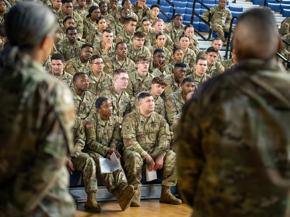 Soldiers with the 256th Infantry Brigade Combat Team receive an initial briefing and are sworn in for deputization