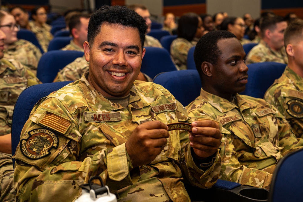 87 ABW Command Chief hosts NCO call