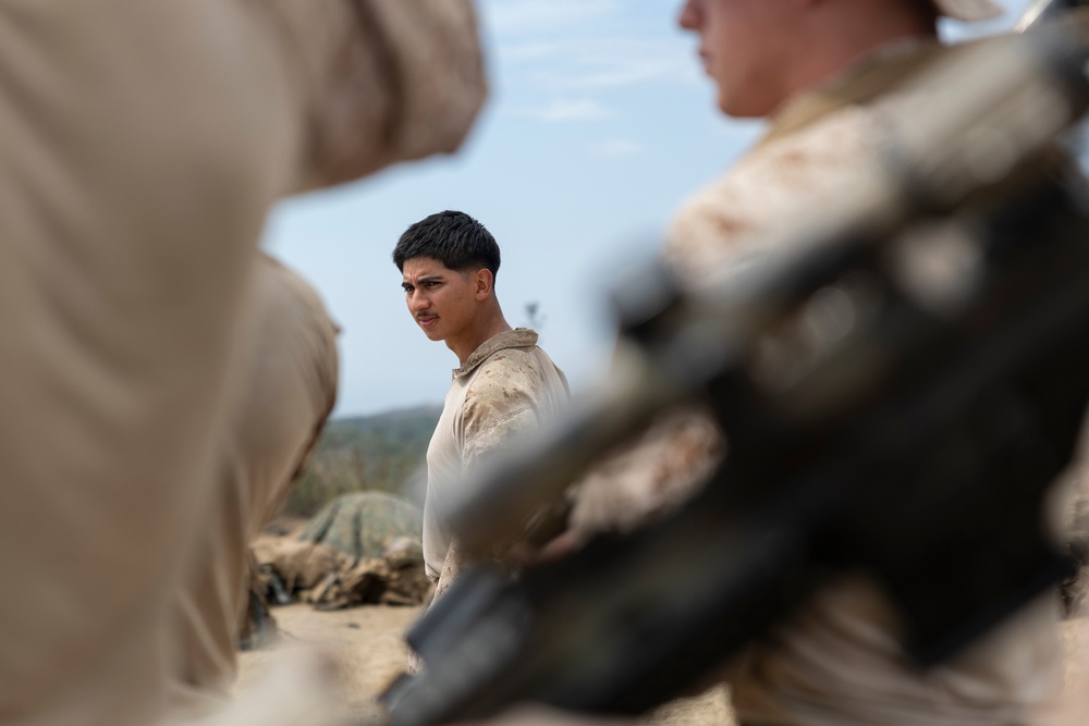 11th MEU Marines conduct Vertical Assault Raid Course