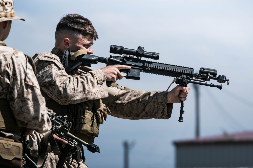 11th MEU Marines conduct Vertical Assault Raid Course