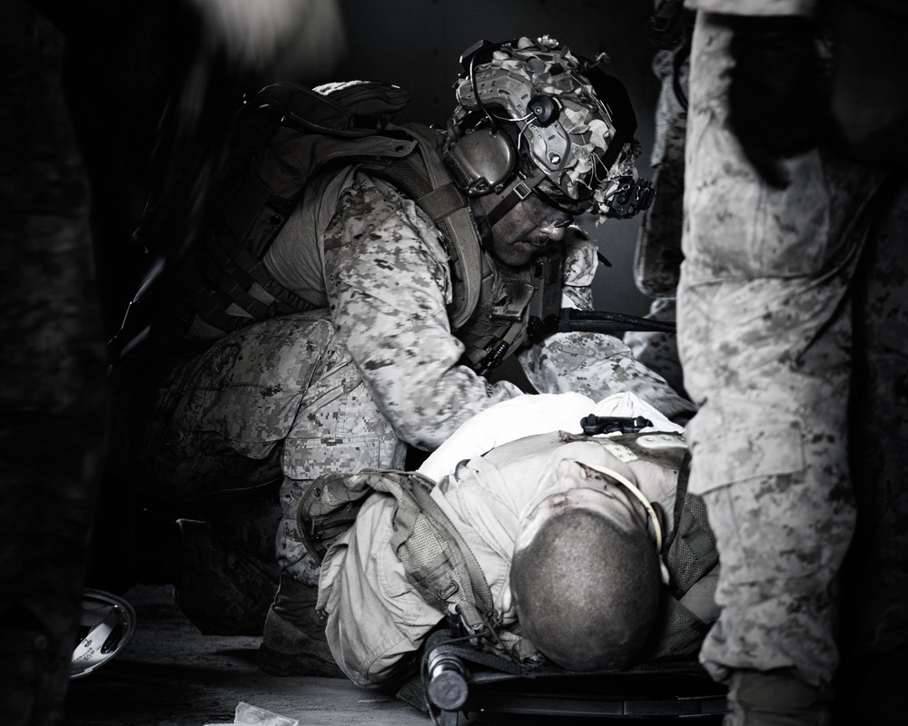 11th MEU Marines conduct Vertical Assault Raid Course