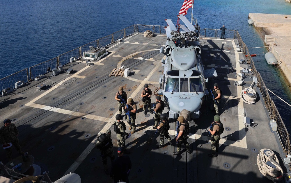 USS Roosevelt (DDG 80) Participates in a VBSS Assessment in Souda Bay, Greece