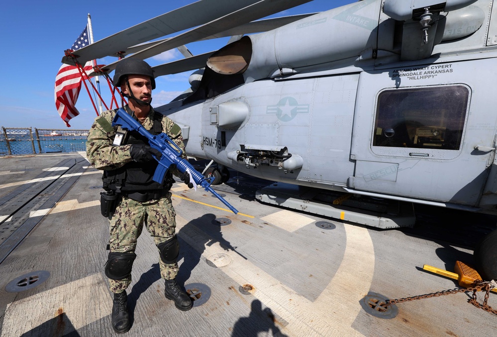 USS Roosevelt (DDG 80) Participates in a VBSS Assessment in Souda Bay, Greece