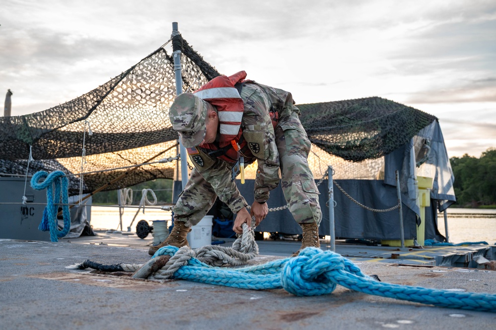 Boaties On The Frontline