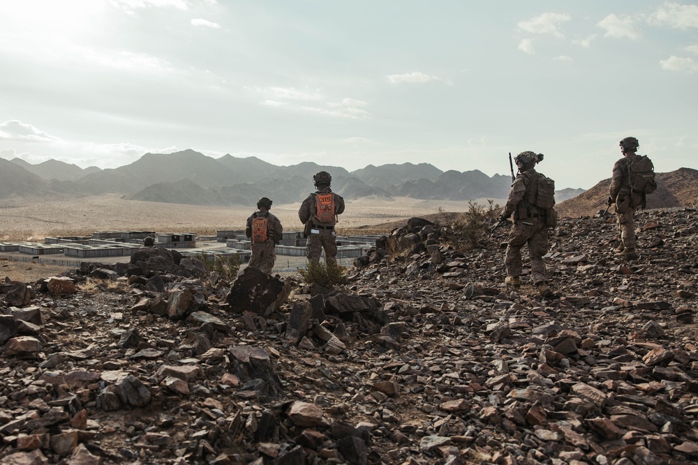 V25 conducts Company Attacks at Range 230
