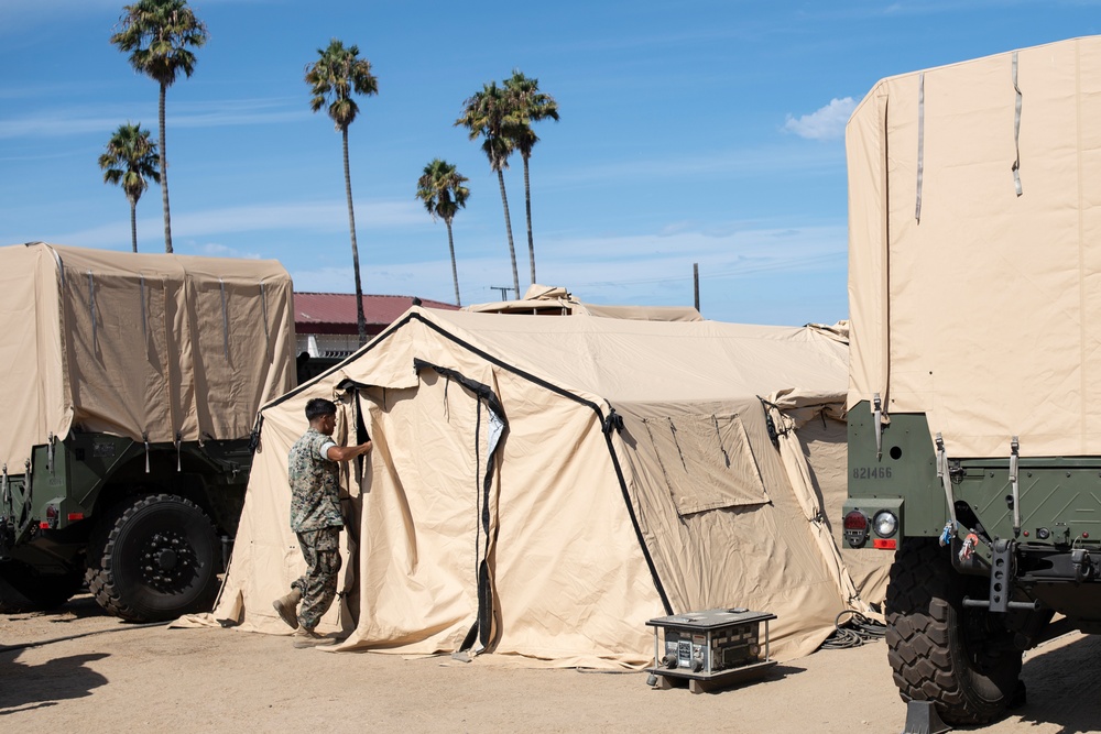11th MEU Marines Conduct a Communications Exercise