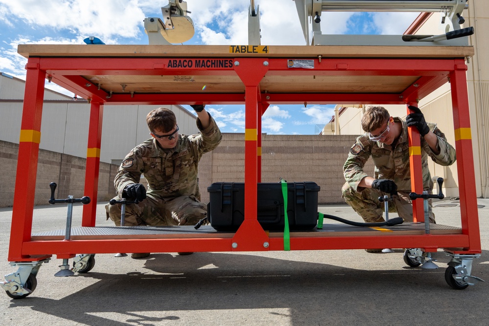 60 MXS Airmen demonstrate War Wagon capabilities