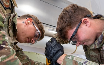 60 MXS Airmen demonstrate War Wagon capabilities