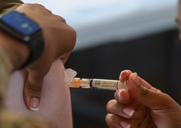 15th Medical Group hosts 2025 flu line