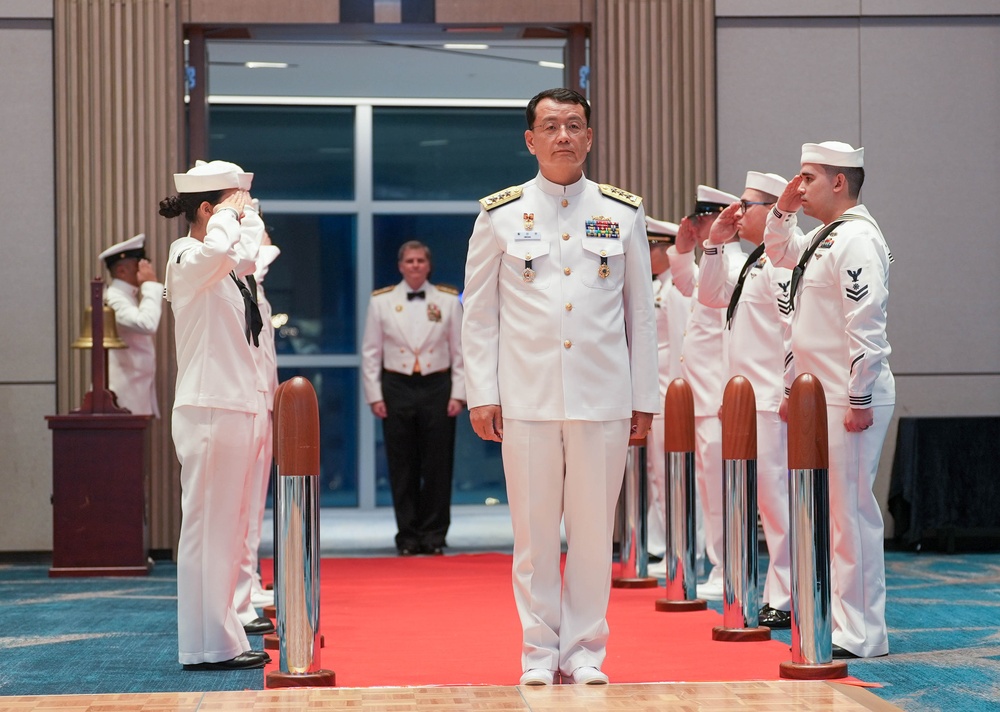 CNFK Celebrates Navy’s 250th Birthday in Busan