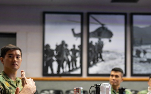 MARFORPAC - Singapore Army Staff Talks Day 1