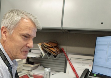 Tulsa District awards Final FY 2025 contract with Webbers Falls gate replacement, repair agreement