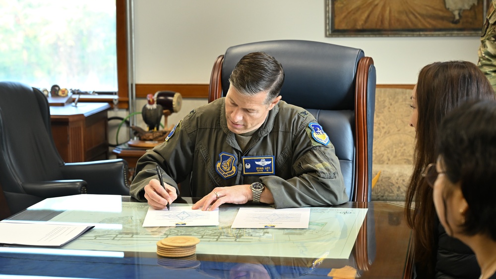 M1 signs proclamation for Domestic Violence Awareness Month