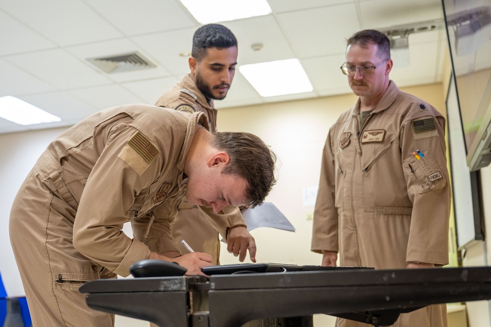 USAF, RSAF conduct integrated E-3 Sentry sorties