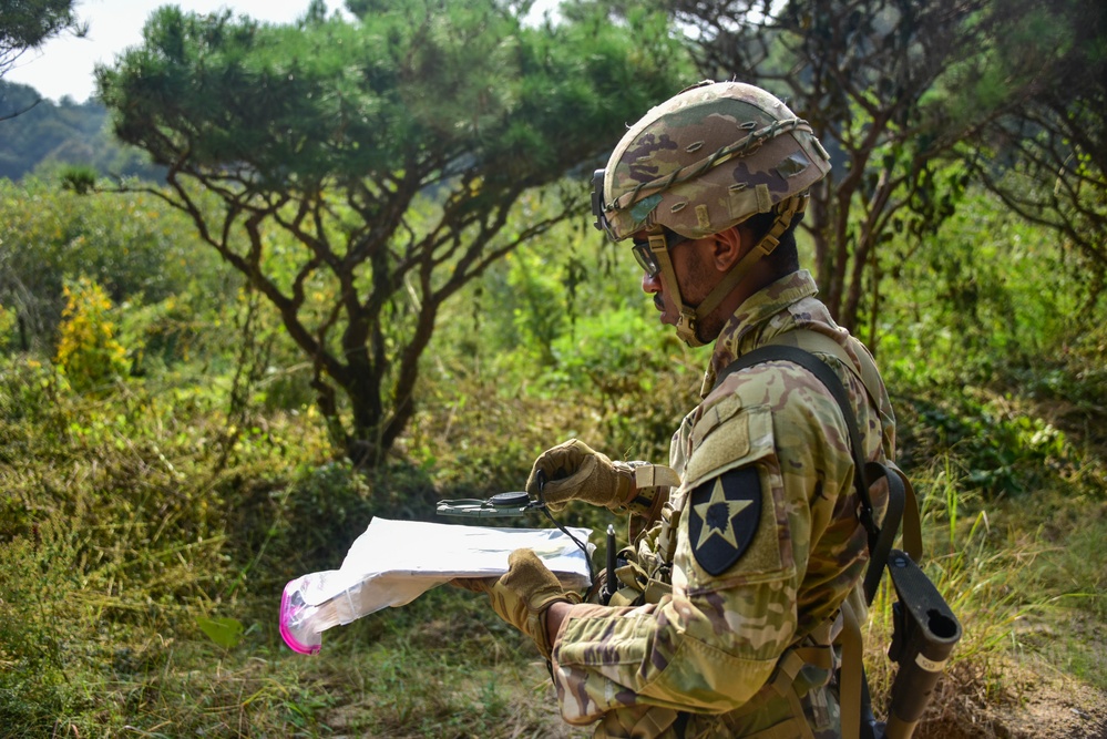 2ID conducts Expert Soldier and Infantry Badge testing