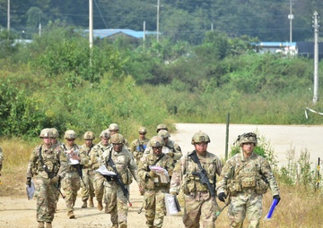 2ID conducts Expert Soldier and Infantry Badge testing